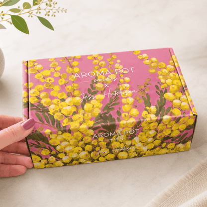 BUNDLE + SAVE - 4 x Australian artist candle + spray gift packs