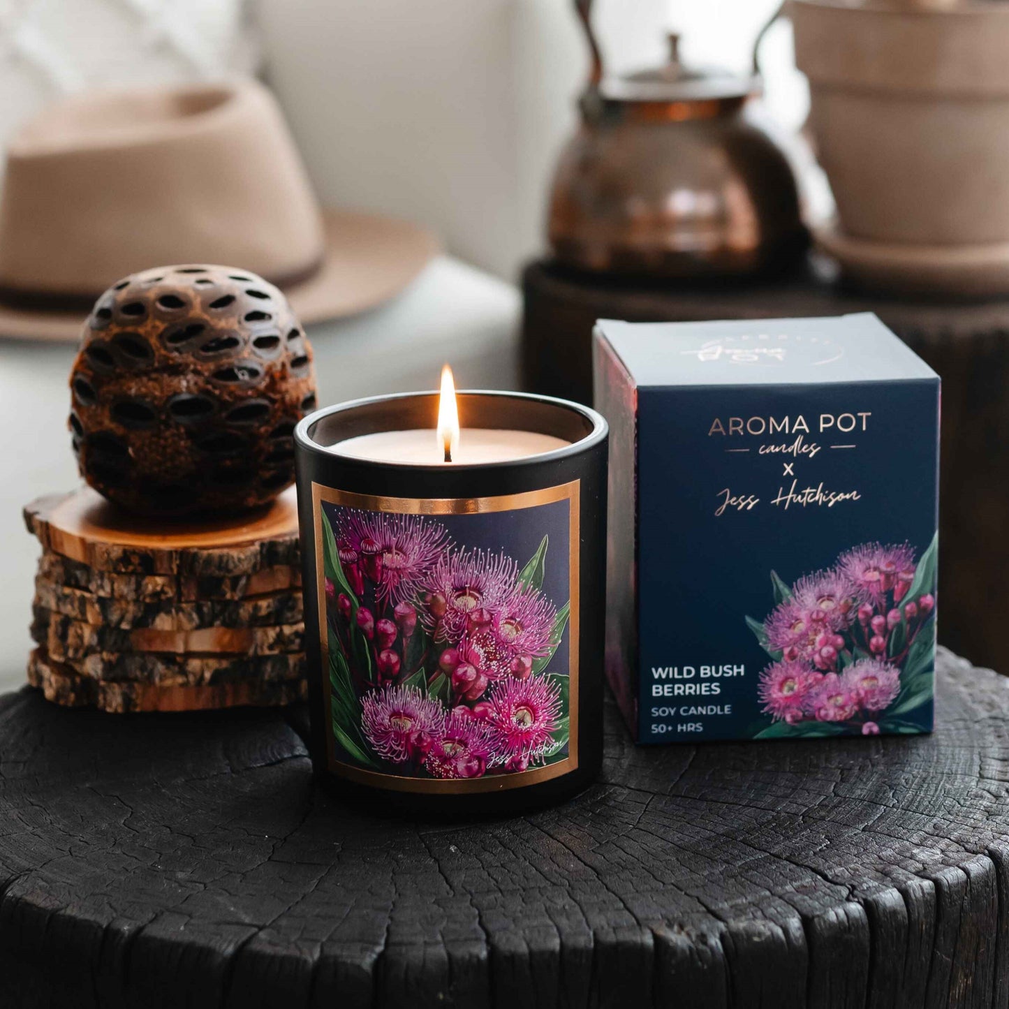 Australian artist soy candle | wild bush berries | 50+hrs